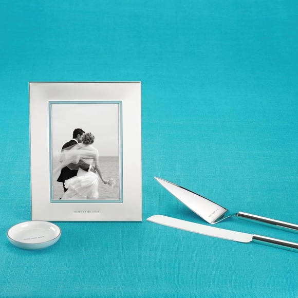 Kate Spade ♠️  Take the Cake Knife & Server - Picture 9 of 9